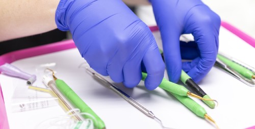Replacing Old or Failing Crowns (1)